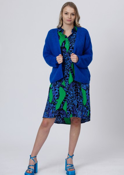 Knielanges Kleid mit Print in Blautönen